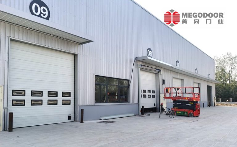 在大眾汽車安裝提升門案例縮略圖 在大眾汽車安裝提升門案例縮略圖